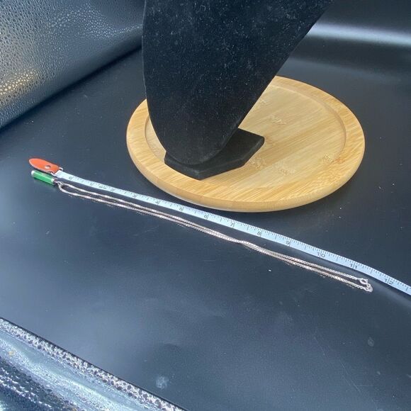 Icy Mint Green Jade drop pendant with Chinese character on 925 22” box chain - Picture 7 of 12